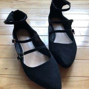 Lauren Conrad Black strappy shoes